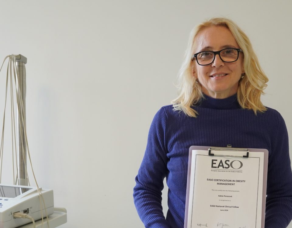 Doc. MUDr. Adela Penesová, PhD. s certifikátom EASO.