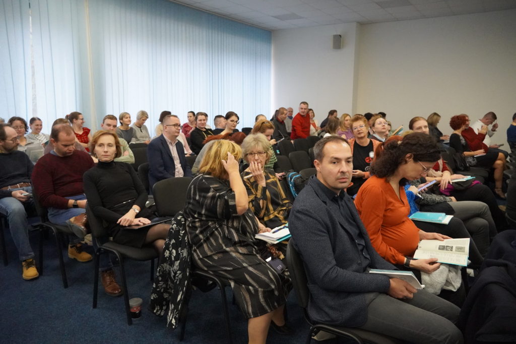 Návšteva Medzinárodného poradného zboru v BMC SAV, minikonferencia.